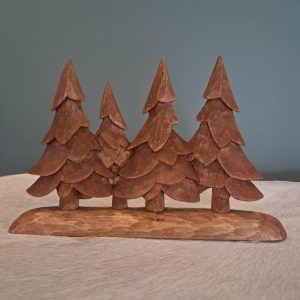 Houtsnijwerk "fourtrees"