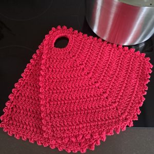 Gehaakte set pannenlappen triangel rood